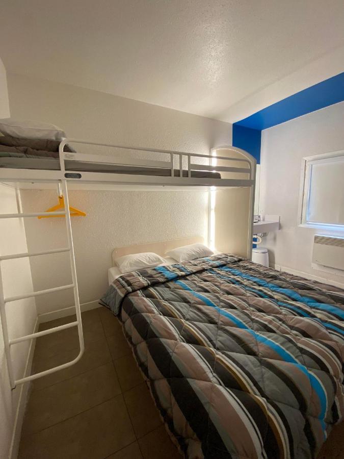 Hotel N&z Trappes